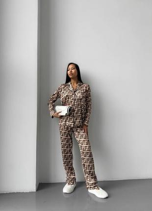 Жіноча піжама/ домашній костюм