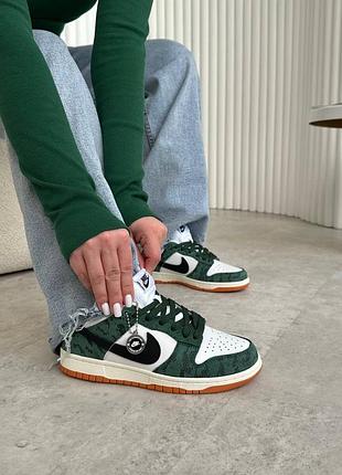 Жіночі кросівки nike dunk green snake