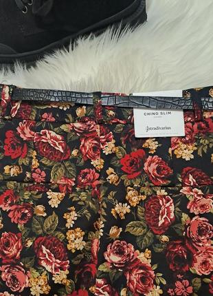 Брюки джинсы леггинсы лосины с поясом  ( в розах) от stradivarius новые с биркой5 фото