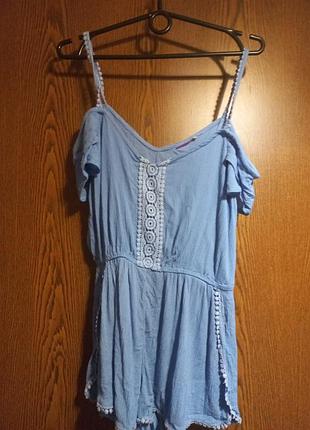 Жіночий комбінезон