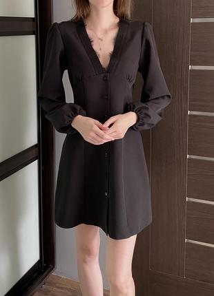 Черное платье etre belle by k мини с кружевом на пуговицах новое