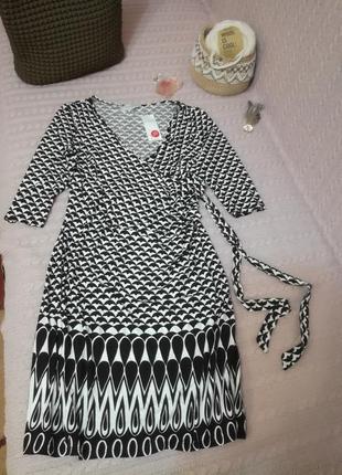 Черно-белое платье dorothy perkins, р.14