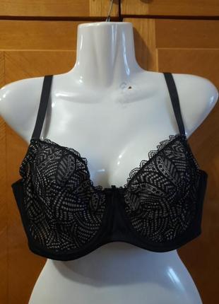 Кружевной красивый бюстгалтер р.36 dd от matalan, косточки, без поролона