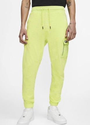 Штаны спортивные карго nike nsw utility tech pants.s