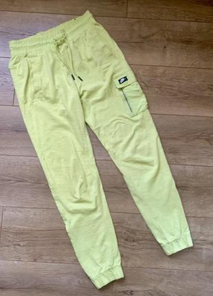 Штаны спортивные карго nike nsw utility tech pants.s5 фото