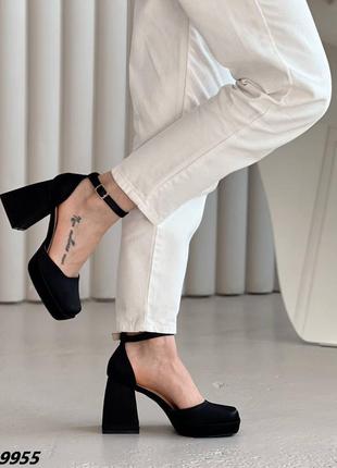 Элегантные женские туфли на каблуке черные с ремешком квадратный блочный каблук туфельки с квадратным носком атласные с ремешком туфлы bratz3 фото