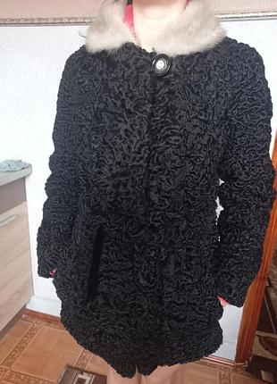 Шуба натуральна, кожушок з каракулю і норки