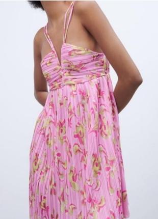 Рожева сукня на бретелях від zara