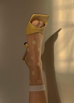 Женские носки с узором ромашка 20 ден fiore3 фото