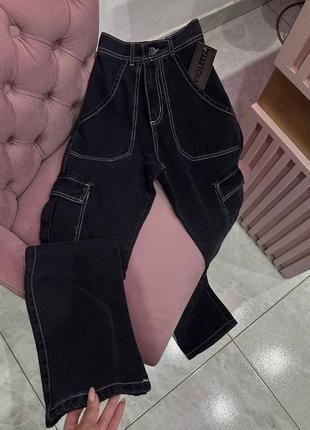Трендовые черные джинсы трубы с белыми швами с карманами, на высокой посадке из качественной ткани, стильные модные2 фото