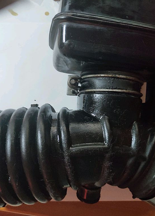 Патрубок повітряного фільтра nissan almera b10 16578-95f0b