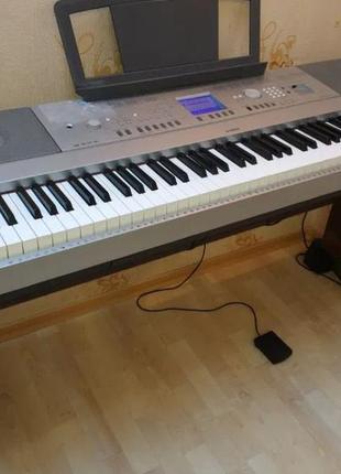 Синтезатор yamaha dgx 640 c молоточковою клавіатурою. фортепіано