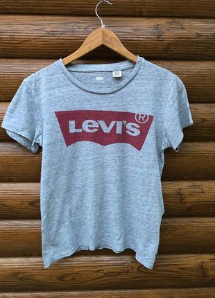 Футболка levis