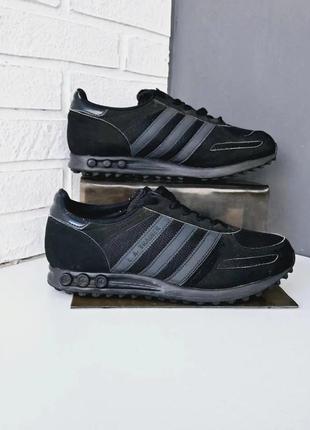 Женские кроссовки adidas trainer