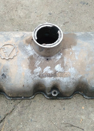 Клапанна кришка для м2141, 412