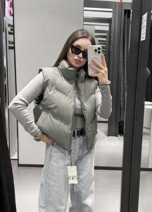 Жилетка zara 🔥🔥sale🔥🔥безрукавка