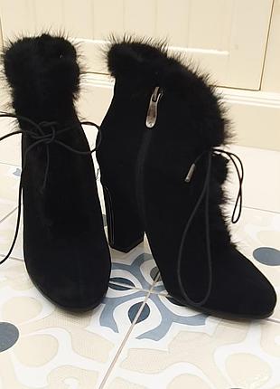 Замшевые сапожки carlo pazolini 36 37