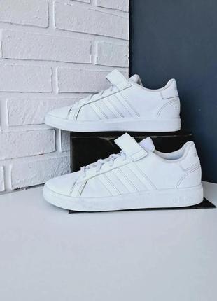 Детские кроссовки adidas2 фото