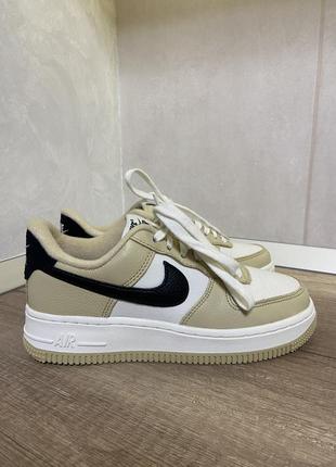 Кросівки nike air force 1 07 lx beige/white dv7186-700