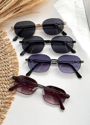 Стильні сонцезахисні окуляри унісекс2 фото