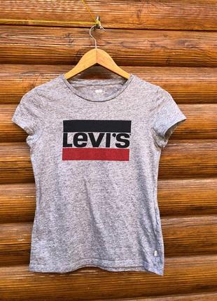 Футболка levis