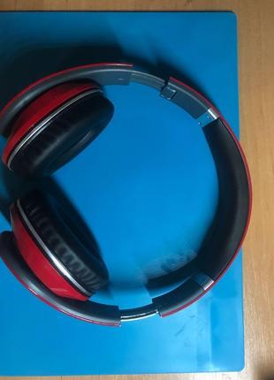 Monster beats by dr. dre studio red