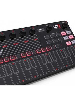 Ik multimedia uno synth pro desktop — аналоговий синтезатор4 фото