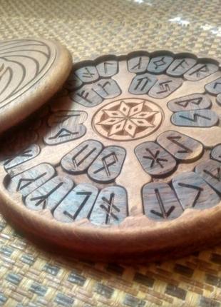 Набір слов'янських рун ведарь. (36 пун) (дуб, бук, ясень)