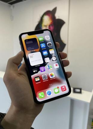 Iphone 11 black 64 gb neverlock від магазину