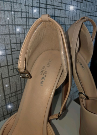 Женские босоножки на высоком каблуке для маленькой ножки3 фото