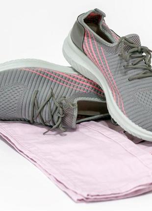 Кросівки для бігу жіночі4 фото