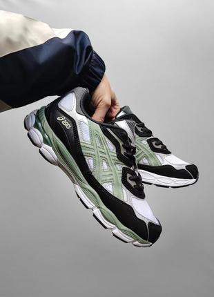 Мужские кроссовки зеленые с чернымasics gel nyc green