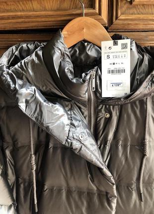Пуховик zara новый размер s.
