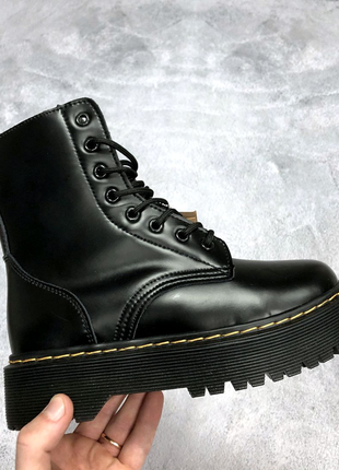 Чудові жіночі зимові черевики/човники dr. martens jadone black1 фото