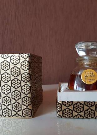 Духи favori chabrawichi опломбированы