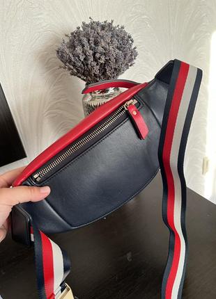 Сумка бананка Tommy hilfiger3 фото