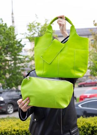 Стрімкий крок у моду: жіночі сумочки, уособлення стилю3 фото