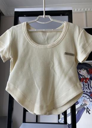 Крута футболка укорочена топ розмір s