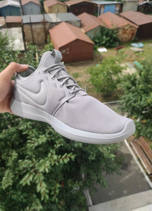 Кросівки nike roshe two