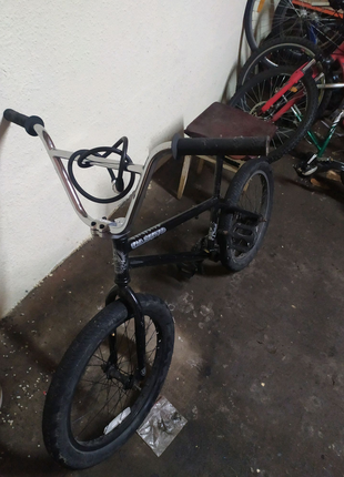 Продам велосипед bmx