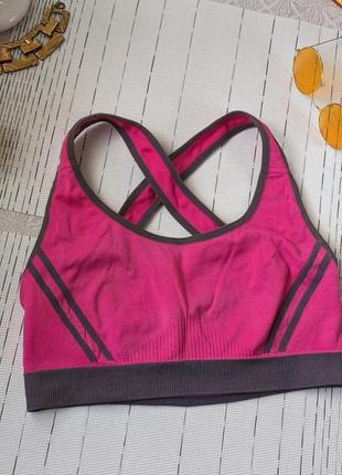 Топ спортивний. m.l.