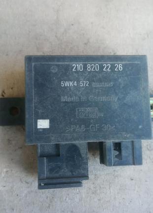 Блок управления центральным замком a2108202226 mercedes
