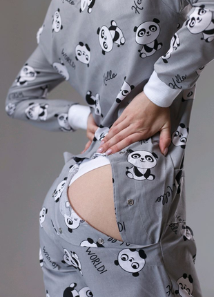 Жіноча піжама комбінезон із кишенею на попі пожах сірі панди9 фото