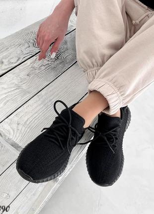 Черные женские спортивные кроссовки тканые текстильные10 фото