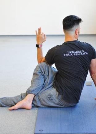 Набор на индивидуальные занятия по йоге в харькове.15 фото