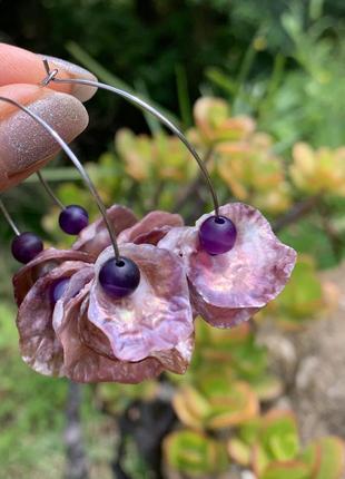 Сережки - кільця з мушлями та агатом ′фіолетова півонія′1 фото