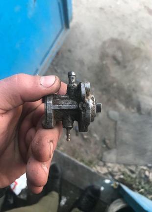 Маслонасос suzuki lets 2