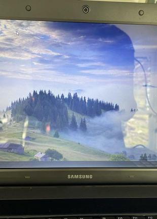 Ноутбук samsung