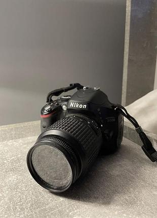 Nikon d5100