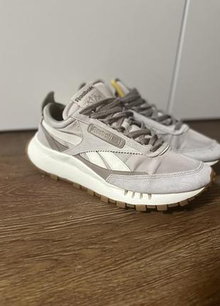 Кроссовки reebok classic legacy fy75587 фото